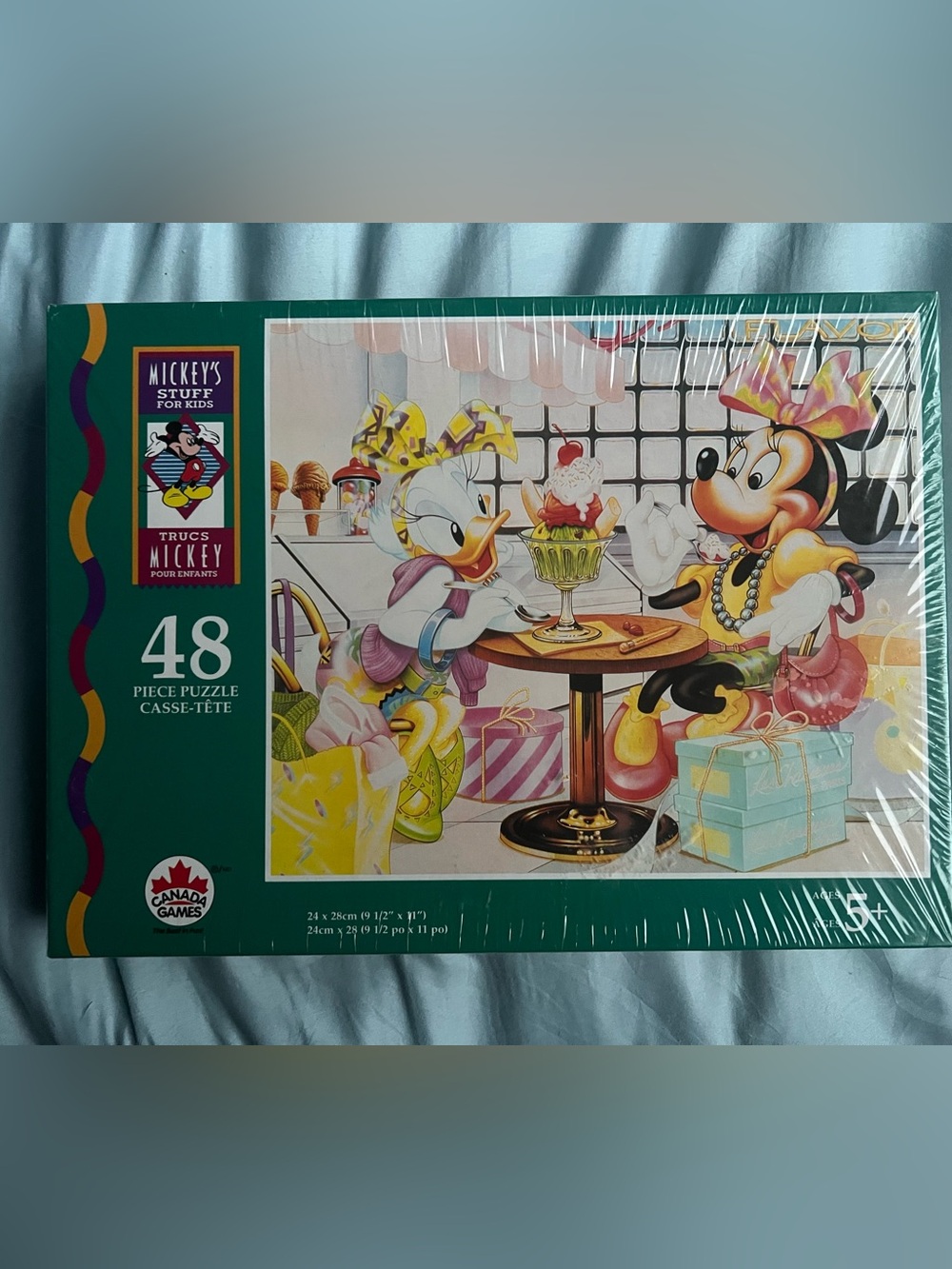 1990's Vintage Disney Puzzle Daisy & Minnie Ice Cream Party Puzzle - Green Box